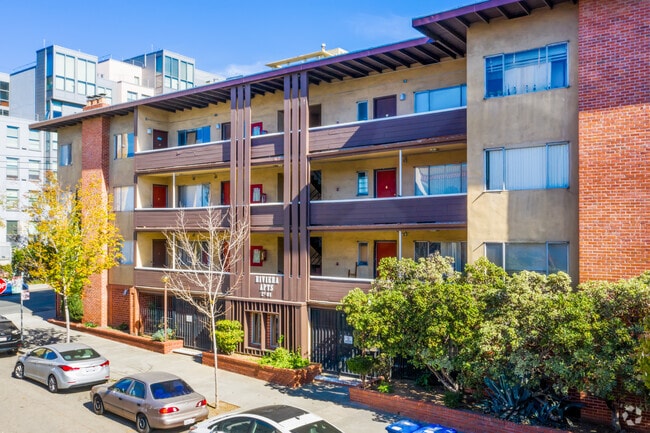 The Riviera - The Riviera Apartments