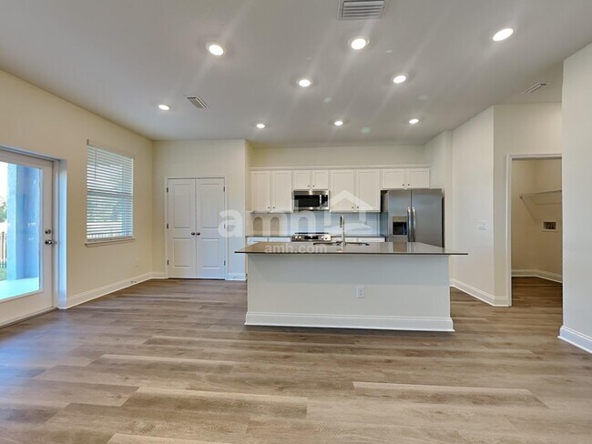 Foto del edificio - 1091 Grafton Ridge Dr