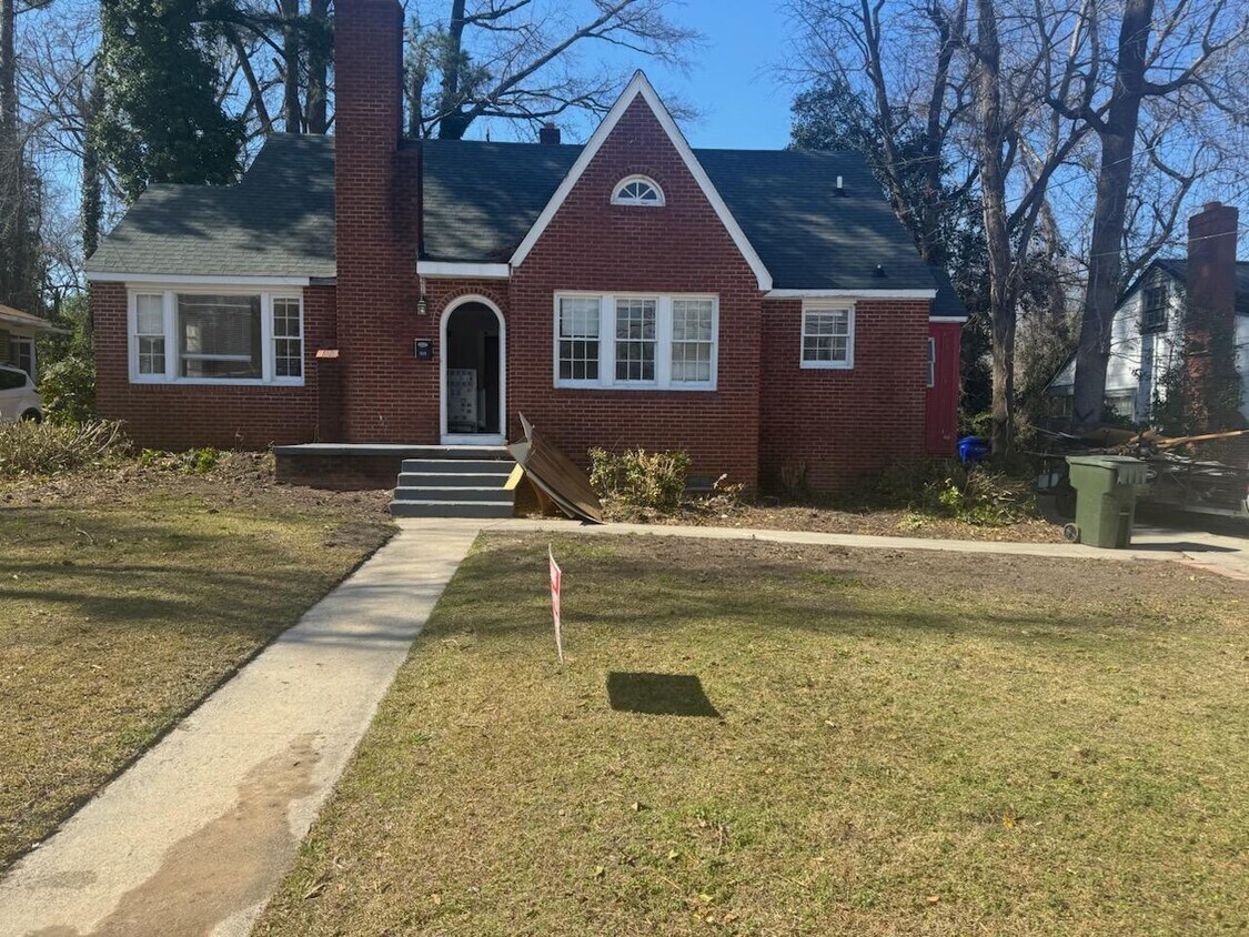 Foto principal - 117 N Woodlawn Ave