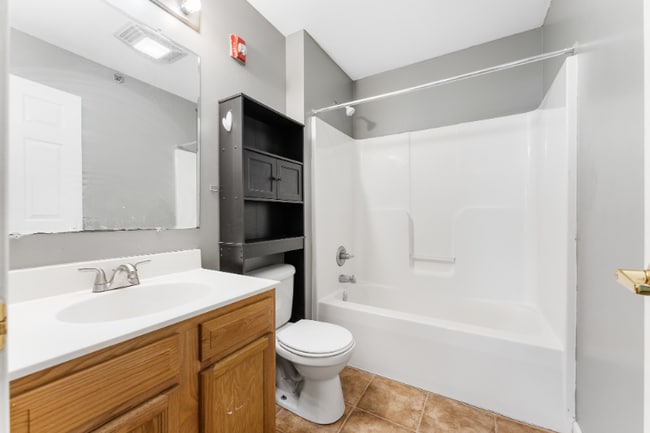 Foto del edificio - 527 Grant Ave