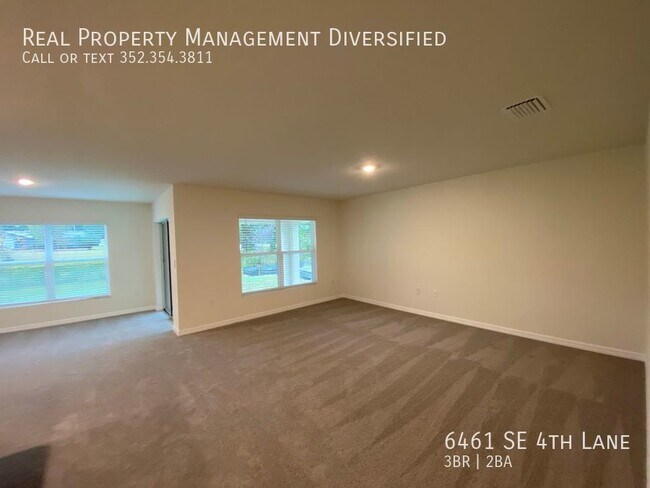 Foto del edificio - 6461 SE 4th Ln
