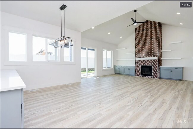 Foto del edificio - 2700 Bandon Dunes Ave