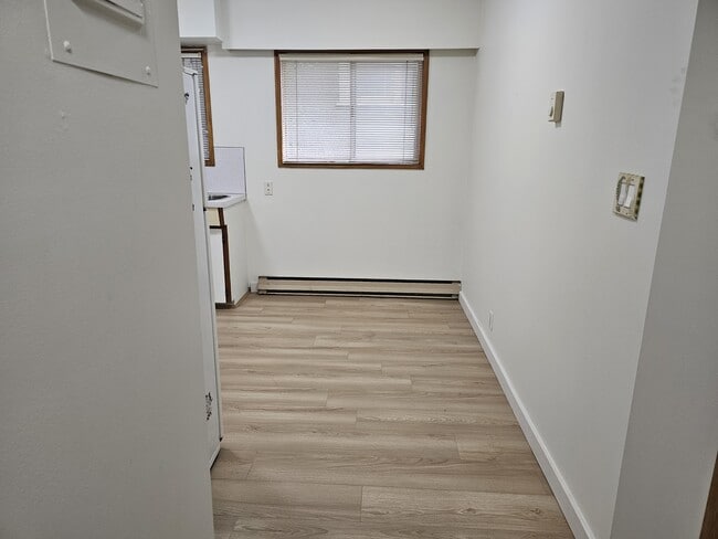 Photo du bâtiment - 9457 Fletcher St