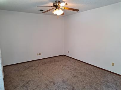 Building Photo - 313 McKennon Ct