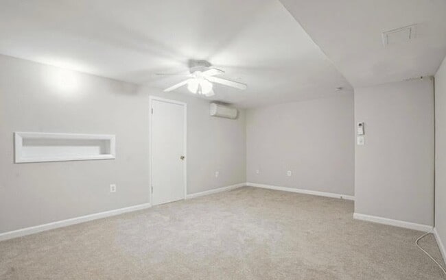 Foto del edificio - 2605 Redmiles Dr