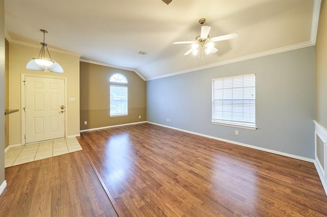 Building Photo - 6605 Redwood Ln