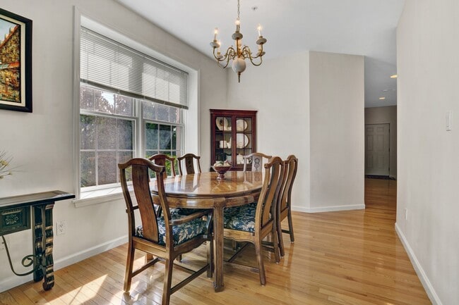 Building Photo - 1309 Half Moon Bay Dr