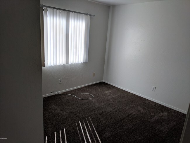 Building Photo - 3156 N Constance Dr