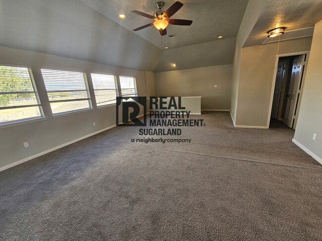 Foto del edificio - Executive Living in the Heart of Sugar Land