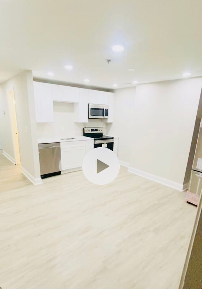 Walk-Through Video Available - 717 S St NW