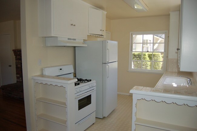 Foto del edificio - 5301 Vantage Ave