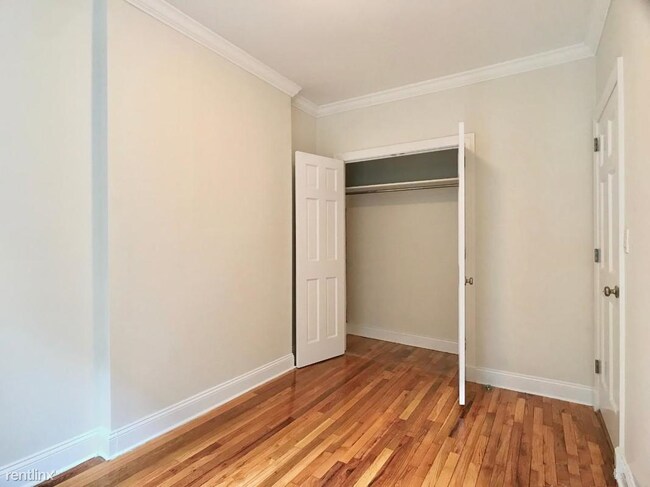 Foto del edificio - 2 br, 1 bath Apartment - 200 W 102nd St