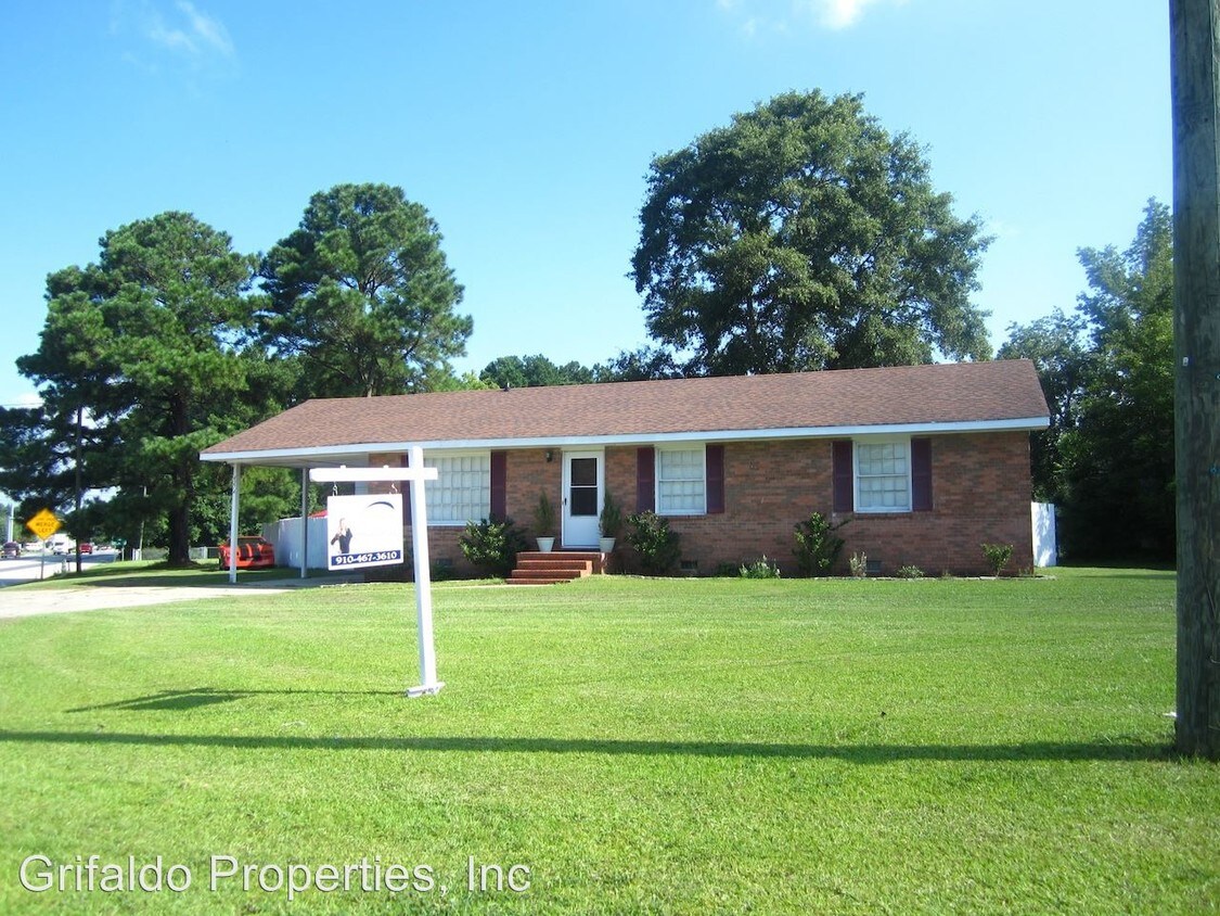 4274 Gum Branch Rd, Jacksonville, NC 28540 House for Rent in