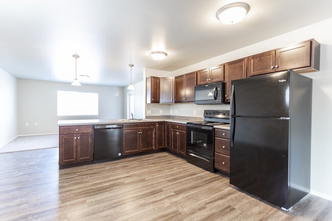 Building Photo - Dublin Square Apartments and Townhomes