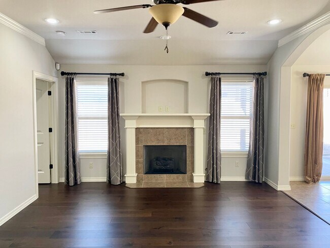Foto del edificio - 3 Bedroom home near Pleasant Grove Road!