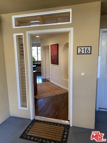 Foto del edificio - 5831 Seawalk Dr