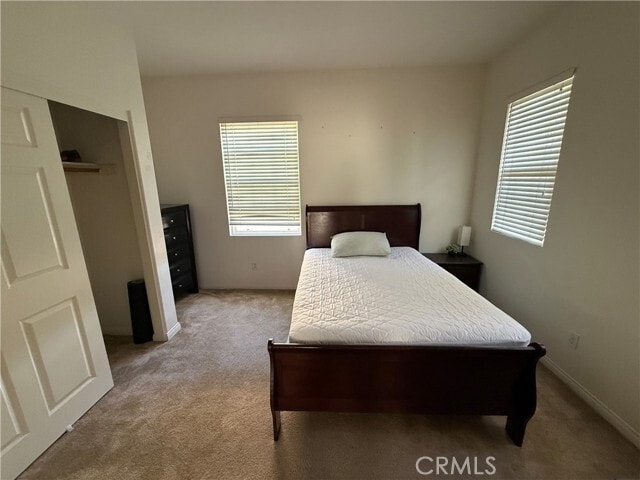 Building Photo - 3 Hollinwood