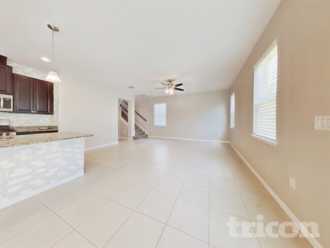 Foto del edificio - 1381 Riley Cir