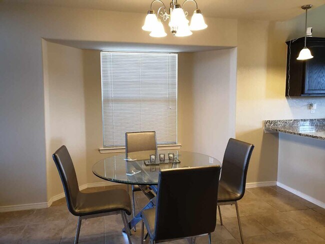 Foto del edificio - 7260 Copper Trail Ave