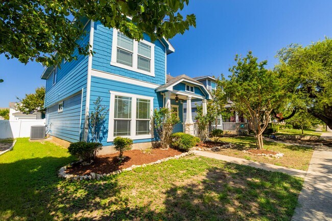 Foto del edificio - Vibrant 2 story, 3 bedroom, 2.5 bathroom i...