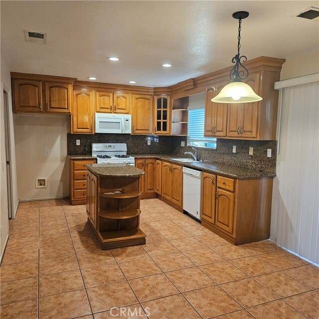 Foto del edificio - 1030 Morning Sun Ln