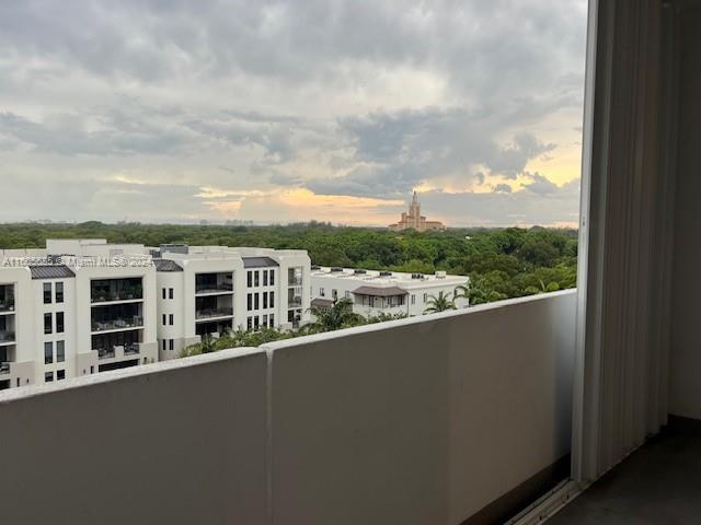 Foto del edificio - 700 Biltmore Way