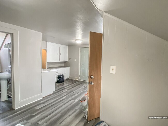 Foto del edificio - 317 E. North St.