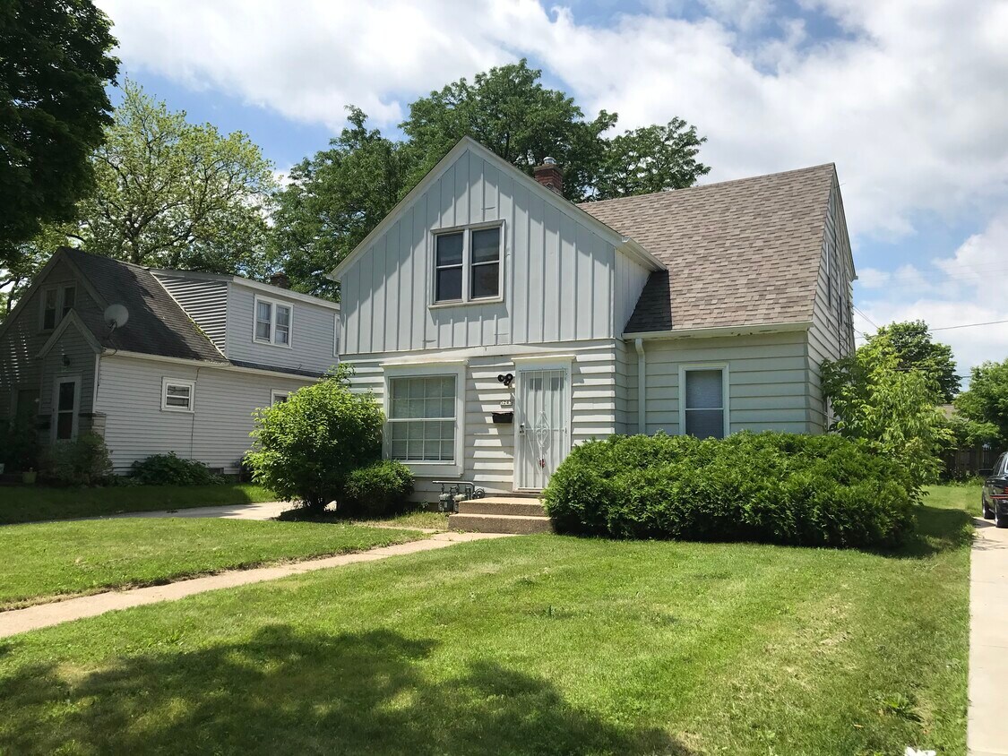 Foto principal - 5243 N 49th St
