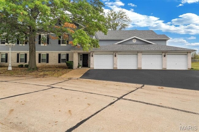 Building Photo - 1141 Sunbolt Dr