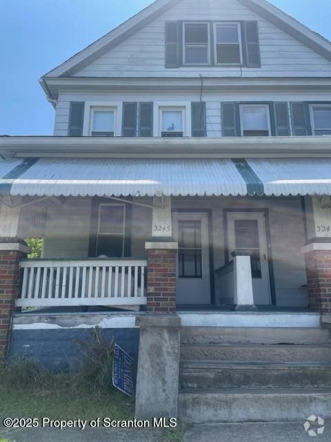 Building Photo - 3245 Pittston Ave