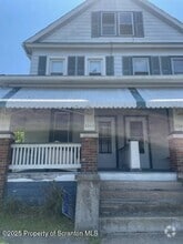 Building Photo - 3245 Pittston Ave