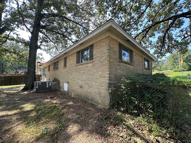 Building Photo - 10326 Highway 107