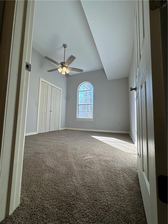 Foto del edificio - 3341 E Wyman Rd