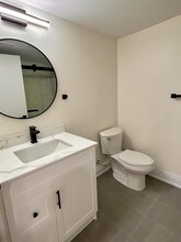 Building Photo - 251 Archdekin Dr