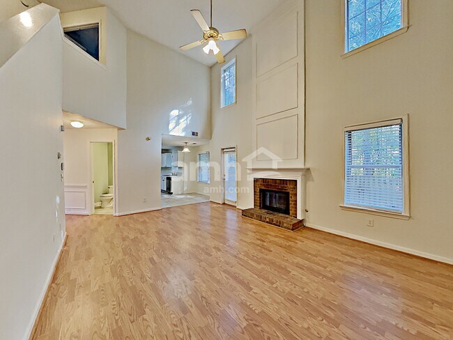 Foto del edificio - 349 Ethridge Dr NW