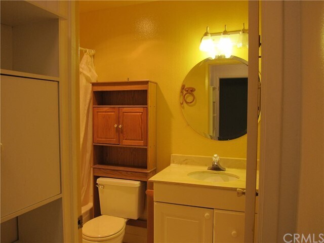 Building Photo - 3565 Linden Ave