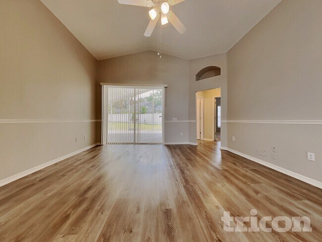 Foto del edificio - 24839 Gun Smoke Dr