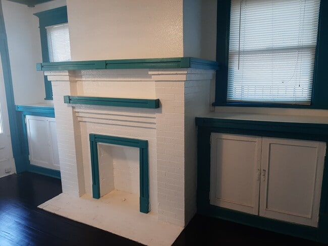 Building Photo - 4710 Reiger Ave