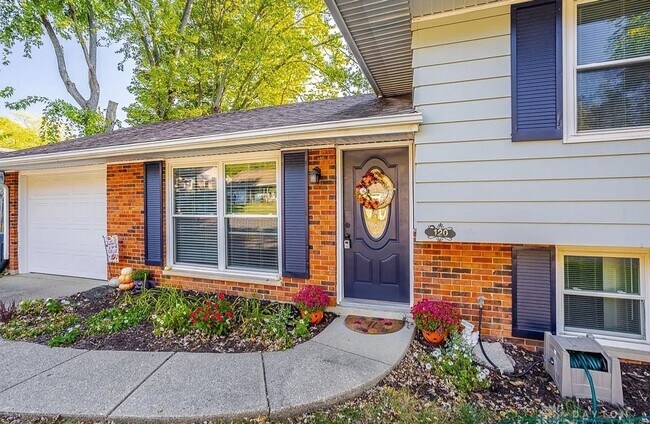 Building Photo - 3 Bedroom 2 Bath Home in Tamarack Hills of Springboro