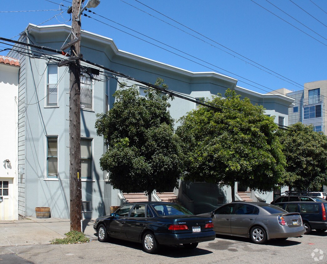 Building Photo - 600 Hampshire St