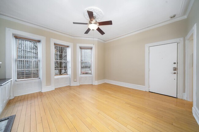 Foto del edificio - 316 Hudson St