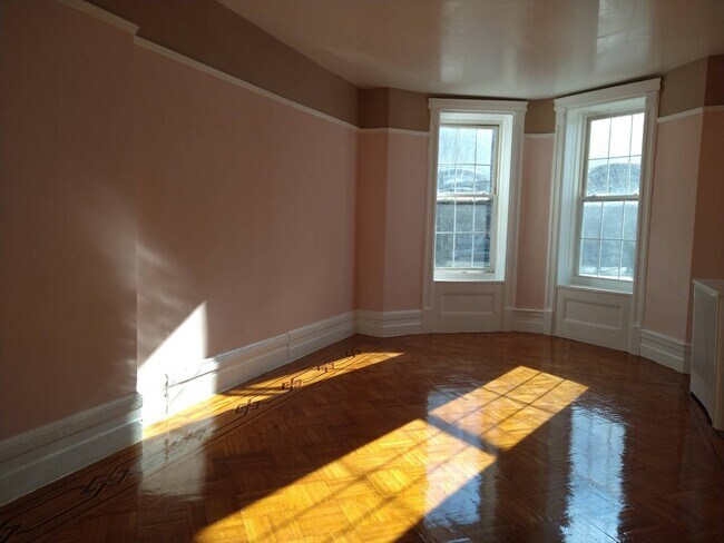 Foto del edificio - 571 Eastern Pkwy