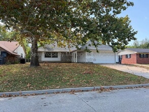 Building Photo - 4852 S 85th E Ave