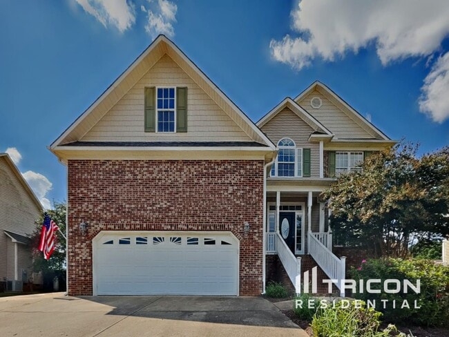Building Photo - 456 Majestic Oak Dr