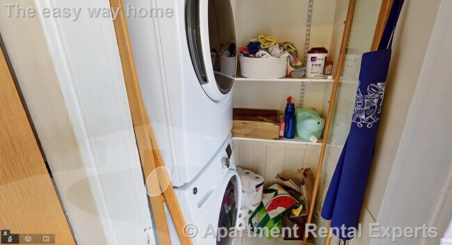 Building Photo - 378 Washington St