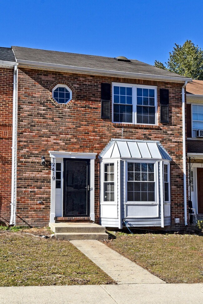 Building Photo - 12419 Old Colony Dr