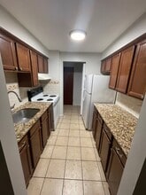 Building Photo - 515 East End Ave