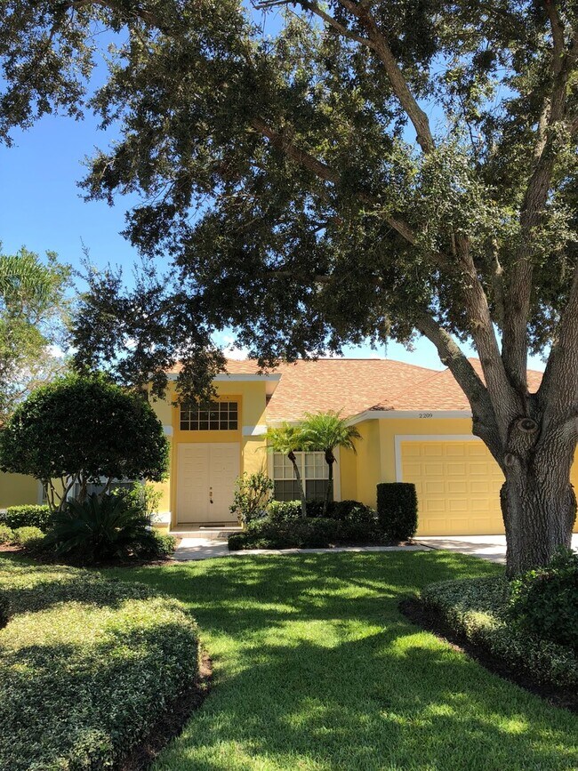 Building Photo - Furnished Safety Harbor Executive Home