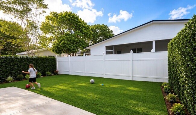 Foto del edificio - 953 SW 16th St