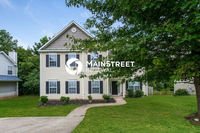 Foto del edificio - 3 Bedroom Pet-Friendly Home in College Park, GA with Main Street Renewal